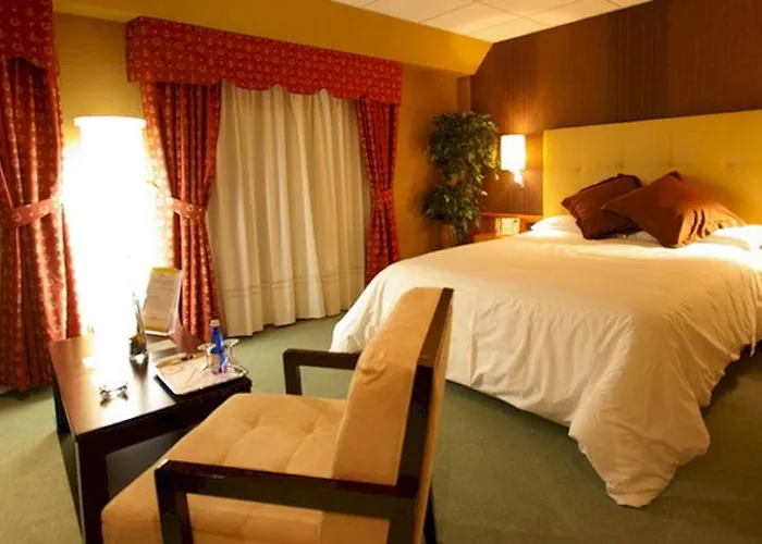 فندق Coto Real 4*